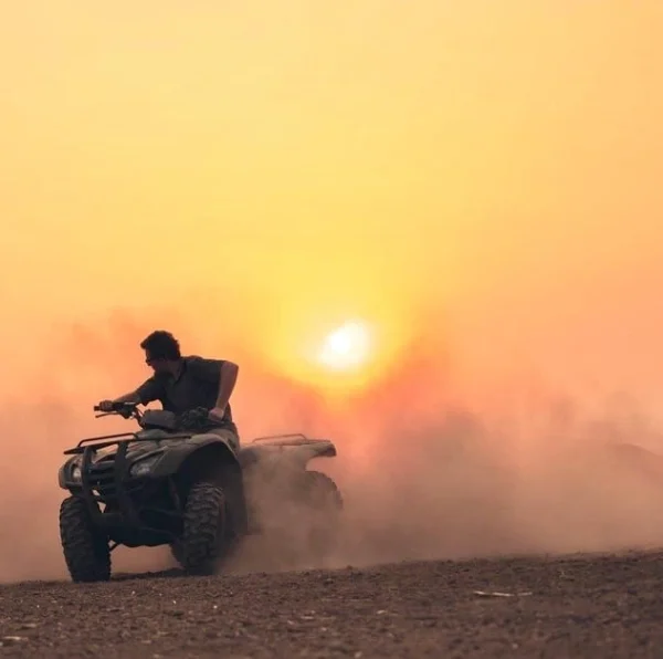 Agafay Desert Quad solo and camel ride with dinner show - Atlas Tifawine Safari